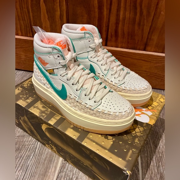 Women’s Air Jordan 1 Elevate High SP - Picture 7 of 8